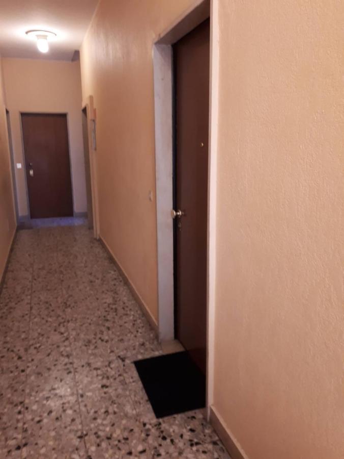 Simple&Comfortable apartment vicino POLICLINICO San Donato Milanese Extérieur photo